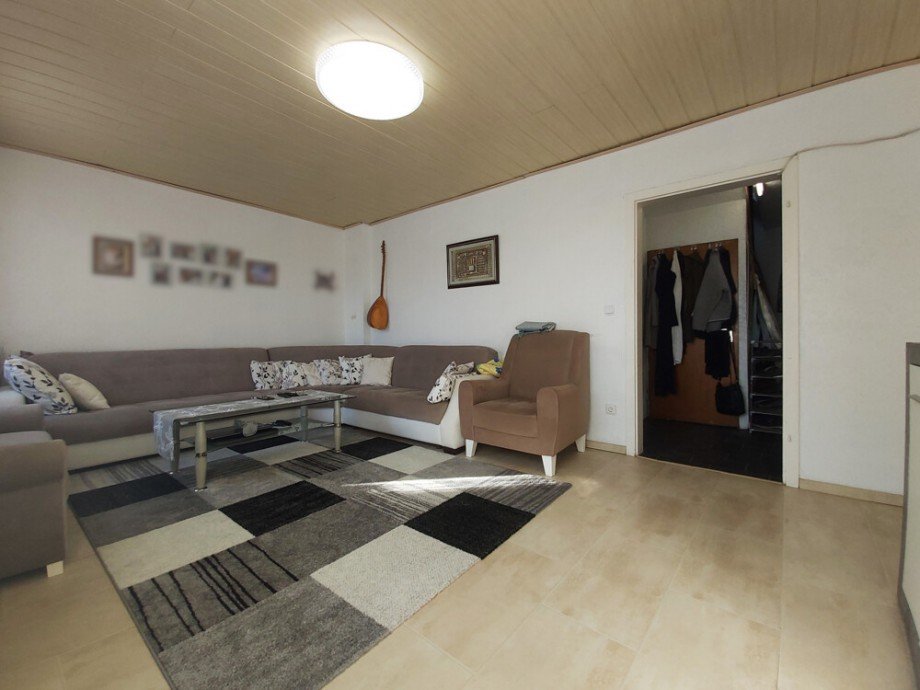 (9) Das Wohnzimmer aus einer anderen Perspektive Doppelhaush�lfte Bottrop / Stadtmitte