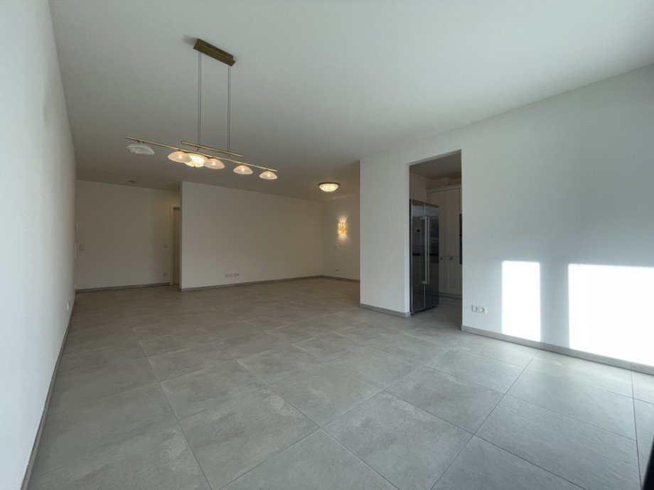 (15) �ber diesen Wohnraum haben Sie sowohl Zugang in die K�che als auch auf die Terrasse Erdgeschosswohnung Bottrop