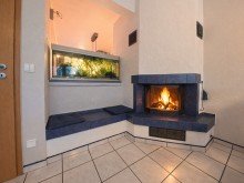 (16) Der Kamin mit einladender Sitzgelegenheit *VERKAUFT*