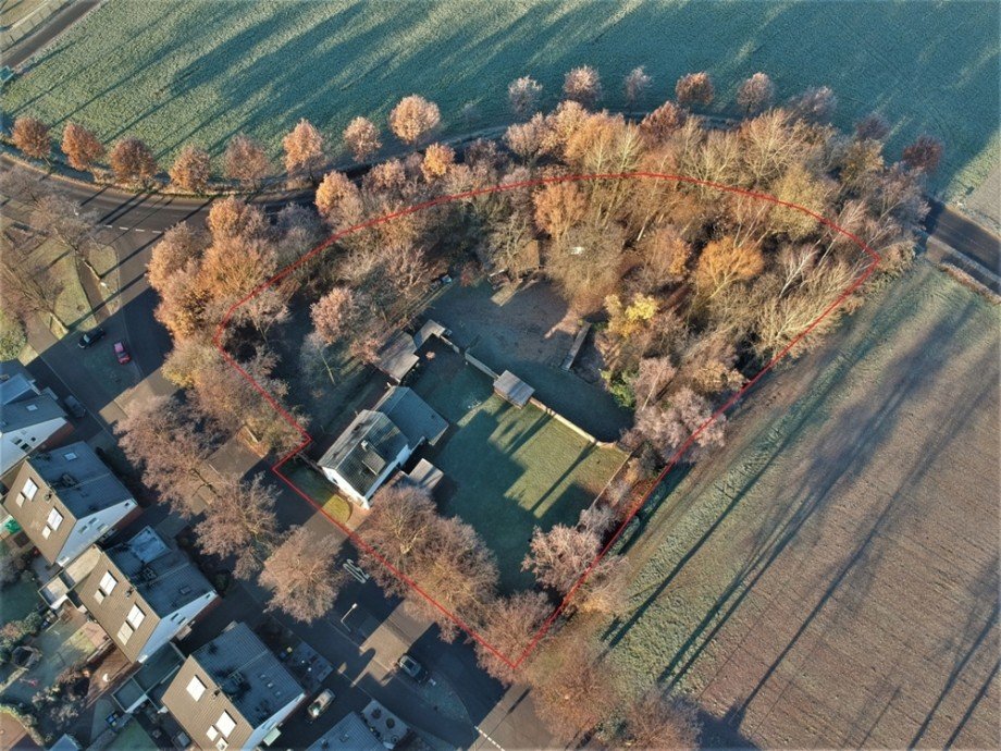 (8) Zur weiteren Verdeutlichung ein Blick auf das markierte Grundst�ck aus der Vogelperspektive Einfamilienhaus Bottrop / Feldhausen