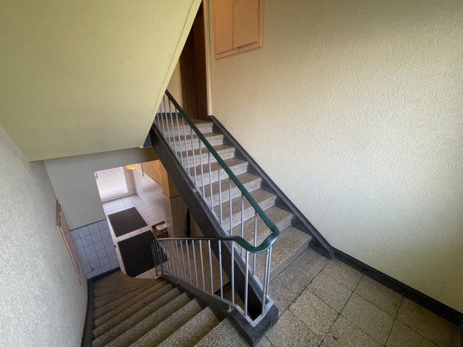 (13) Der Aufgang in das erste Obergeschoss Haus Gelsenkirchen / Horst