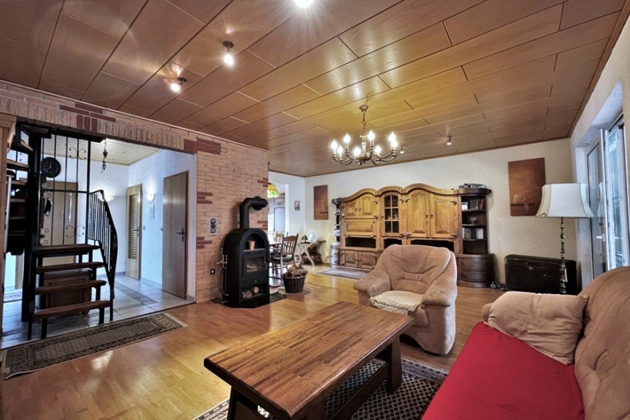 (10) Das EG ist offen geschnitten und verbindet nahtlos alle R�ume miteinander Einfamilienhaus Bottrop / Eigen