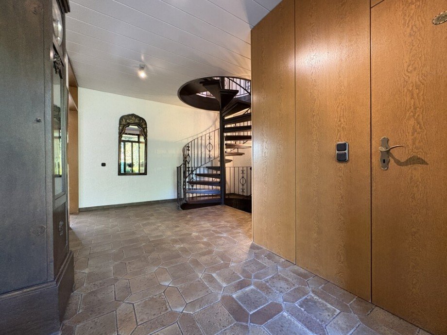 (5) Erster Blick in den Hauseingangsbereich Einfamilienhaus Bottrop / Grafenwald