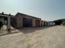 (14) Zum Angebot geh�rt diese PKW Garage inkl. vorgelagertem PKW Stellplatz auf dem Grundst�ck *VERKAUFT*