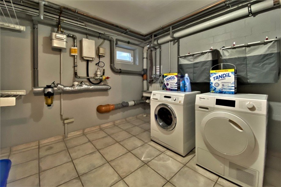 (29) Der Hausanschlussraum dient auch als Waschk�che Reihenmittelhaus Gladbeck / Gladbeck-Brauck