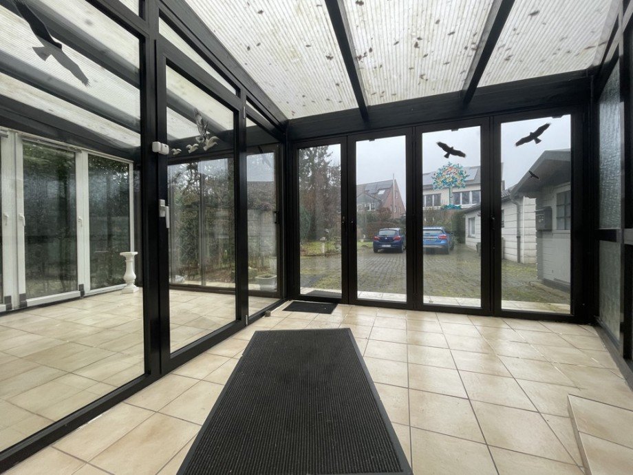 (4) Der Hauseingangsbereich mit Blickrichtung zum Hof und zum Garten Haus Bottrop / Vonderort