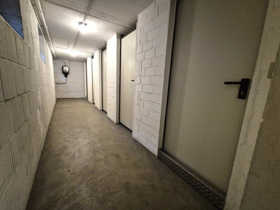 (22) Ein erster Eindruck der gepflegten Kellerfl�chen Etagenwohnung Gladbeck