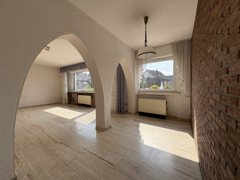 (17) Der Esszimmerbereich aus einem anderen Blickwinkel Erdgeschosswohnung Bottrop / Eigen