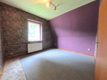 (19) Hier blicken Sie in ein Kinder- oder Arbeitszimmer *RESERVIERT*