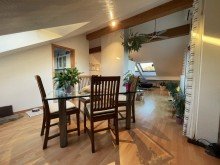 (10) Offen verbunden befindet sich der Essbereich angrenzend an die K�che iTH: Wohnen �ber den D�chern - lichtdurchflutete 4,5-Zimmer-ETW mit Kamin, Balkon & Garage