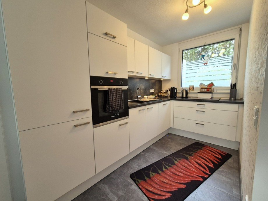 (11) Die hell und offen gestaltete K�chenl�sung Reihenmittelhaus Bottrop / Boy