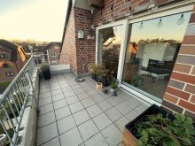 (17) Der Balkon aus einem weiteren Blickwinkel iTH: Wohnen �ber den D�chern - lichtdurchflutete 4,5-Zimmer-ETW mit Kamin, Balkon & Garage