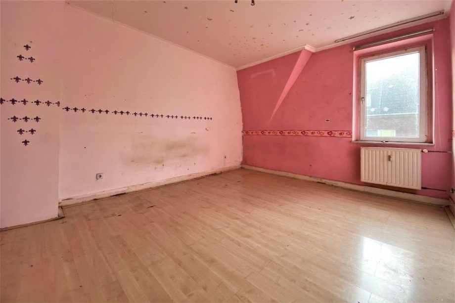 (22) Hier sehen Sie den ersten Schlafraum Mehrfamilienhaus Bottrop / Stadtmitte