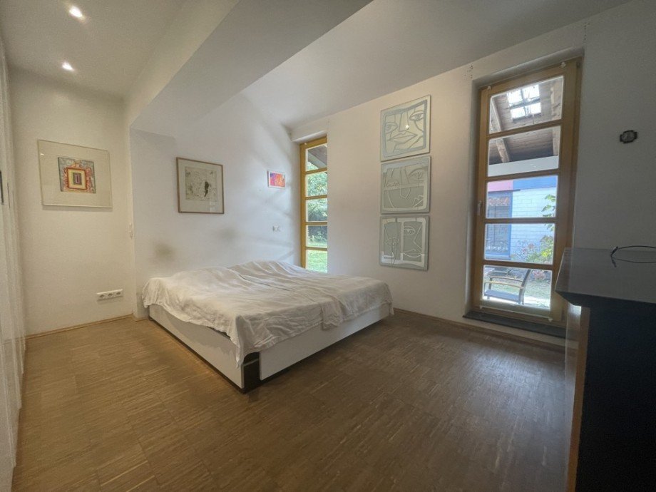 (22) Hier ein Blick in den Schlafbereich im Erdgeschoss Mehrfamilienhaus Gladbeck / Zweckel