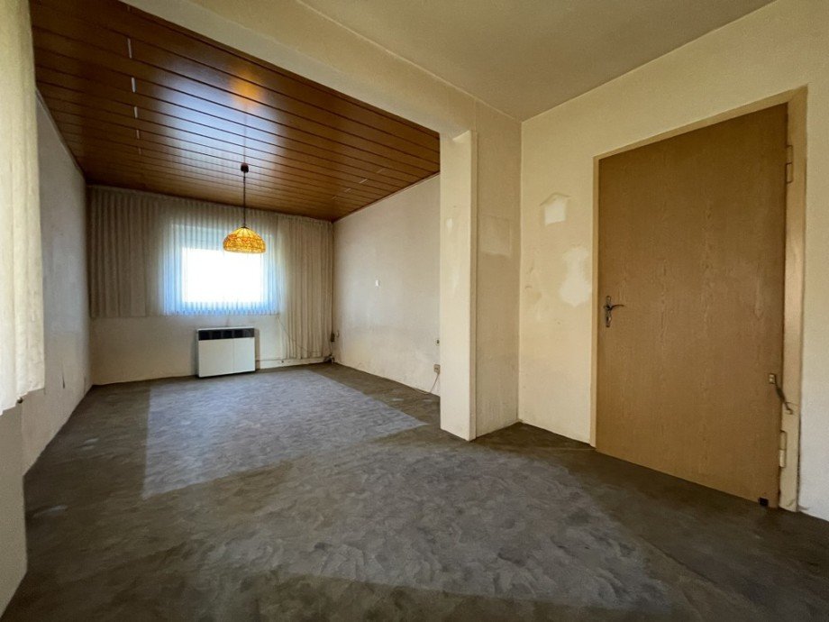 (10) Ebenfalls �ber die K�che zu erreichen ist dieser Wohnraum im Erdgeschoss Reihenendhaus Bottrop / Fuhlenbrock