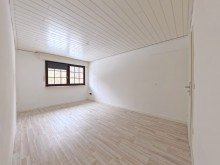 (15) Hier blicken Sie in ein m�gliches Kinderzimmer *VERMIETET*