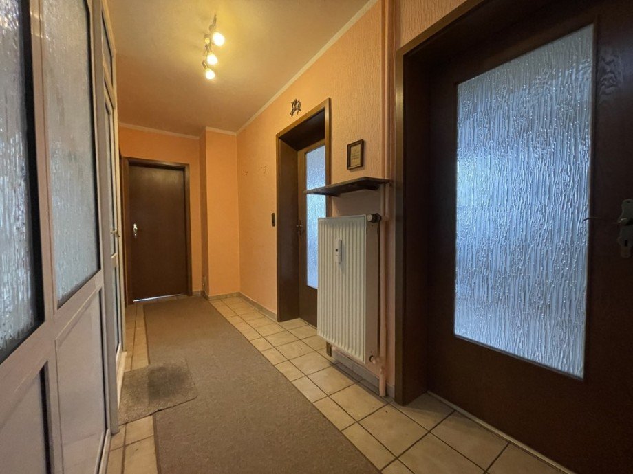 (6) Zun�chst folgen Eindr�cke aus der Wohnung im Erdgeschoss Haus Bottrop / Vonderort