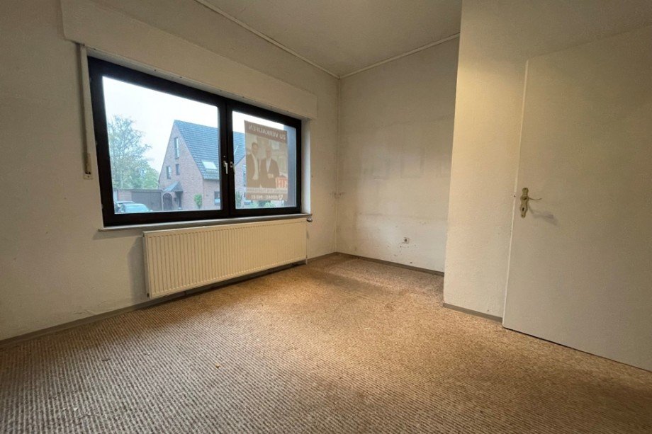 (37) Einen Raum weiter er�ffnet sich Ihnen das Wohnzimmer Zweifamilienhaus Bottrop / Batenbrock