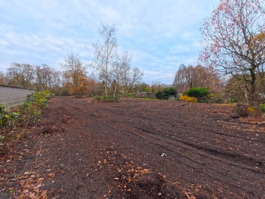 (6) Blick in Richtung des Hinterlandes (mittlere Tiefe ca. 157 Meter) Wohngrundst�ck Oberhausen / Sterkrade-Nord