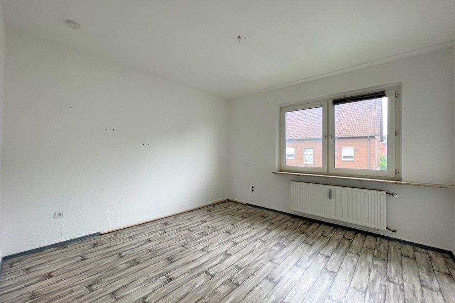 (23) Zwischen Kinder- und Badezimmer betreten Sie das ger�umige Schlafzimmer Mehrfamilienhaus Bottrop / Fuhlenbrock