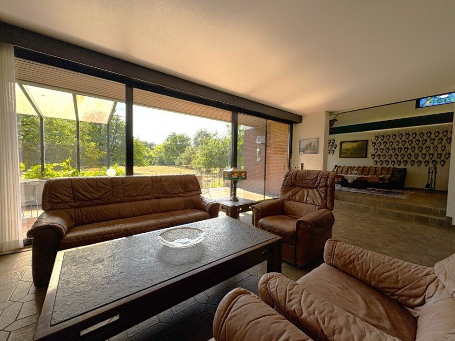 (38) Zur�ck im Erdgeschoss folgen nun einige Grundst�cksimpressionen Einfamilienhaus Bottrop / Grafenwald