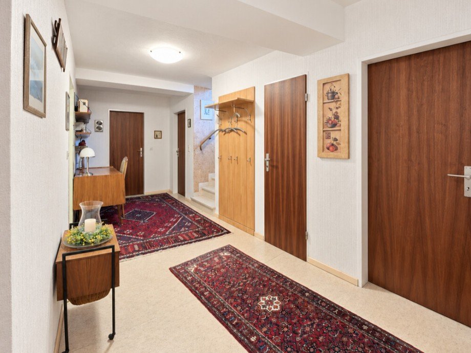 (19) Es folgen weitere Eindr�cke aus dem Untergeschoss Einfamilienhaus Oberhausen / Sterkrade-Nord