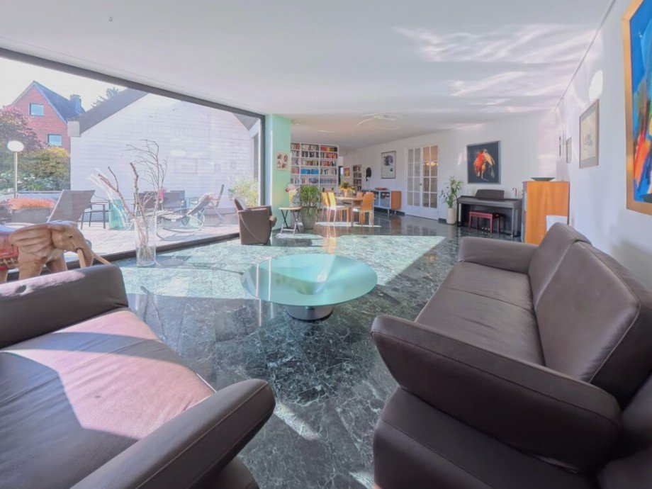 (19) Ein abschlie�ender Eindruck aus dem Wohnzimmer Erdgeschosswohnung Bottrop / Stadtmitte