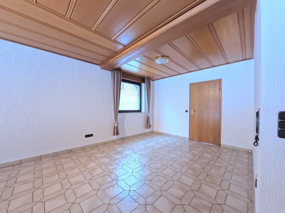 (9) Hier blicken Sie zun�chst auf den Essbereich, welcher unmittelbar an die K�che grenzt Doppelhaush�lfte Bottrop / Fuhlenbrock