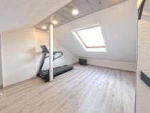 (21) Ein erster Eindruck dieses Raumes (Nfl.) *RESERVIERT*