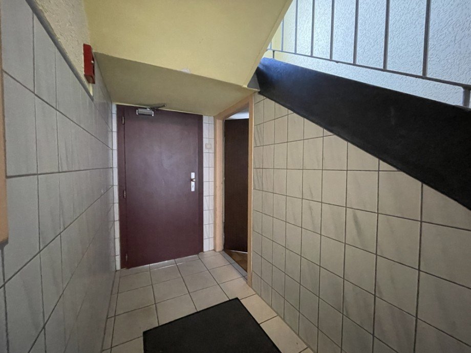 (32) Weitere Eindr�cke folgen nun aus dem gemeinschaftlich genutztem Kellergeschoss Haus Gelsenkirchen / Horst