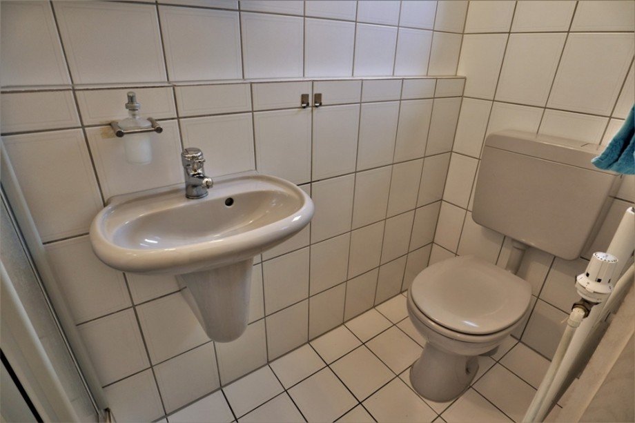 (5) Das G�ste WC aus einer anderen Perspektive Reihenmittelhaus Essen / Altenessen-Nord