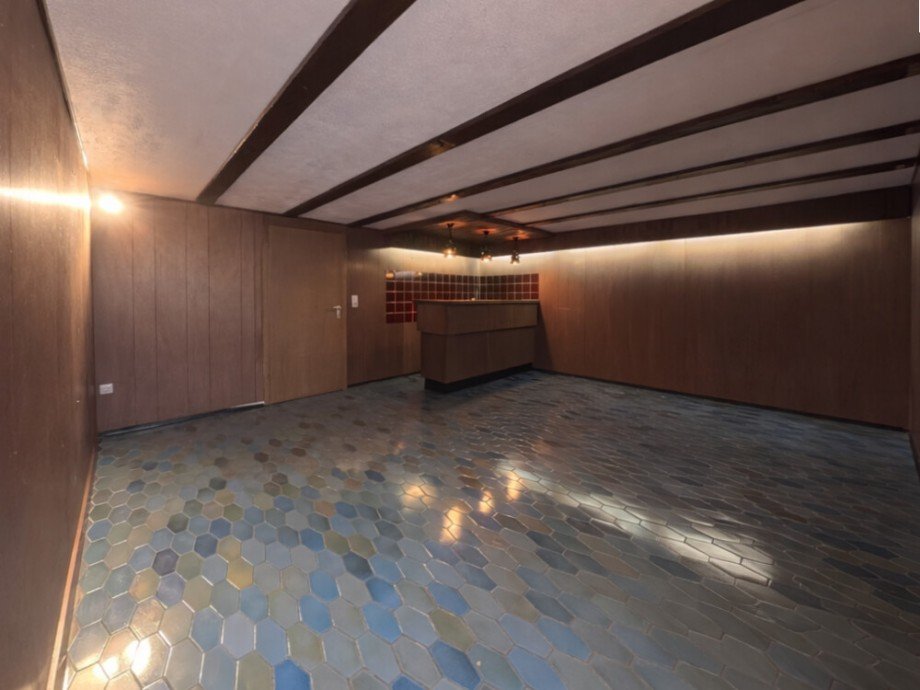 (27) Hier der Blick in einen Mehrzweckraum im Kellergeschoss Reihenmittelhaus Oberhausen / Tackenberg