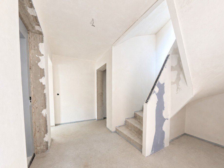 (3) Ein erster Blick in den gemeinschaftlichen Hauseingangsbereich im EG Erdgeschosswohnung Bottrop / Fuhlenbrock