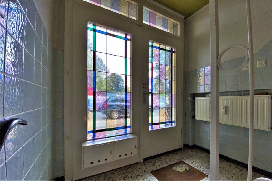 (5) Die gemeinschaftliche Hauseingangst�r im Erdgeschoss Mehrfamilienhaus Bottrop / Eigen