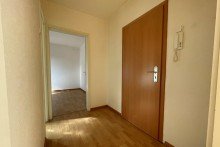 (5) Ein erster Einblick in den Wohnungsflur *VERKAUFT*