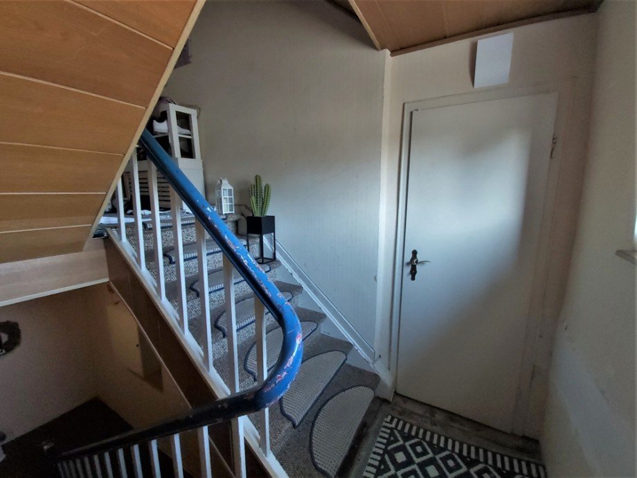 (30) Durch das Treppenhaus folgen nun Eindr�cke aus dem Kellergeschoss Haus Bottrop / Batenbrock