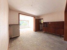(8) Dieses Durchgangszimmer schlie�t sich dem Wohnzimmer an *RESERVIERT*