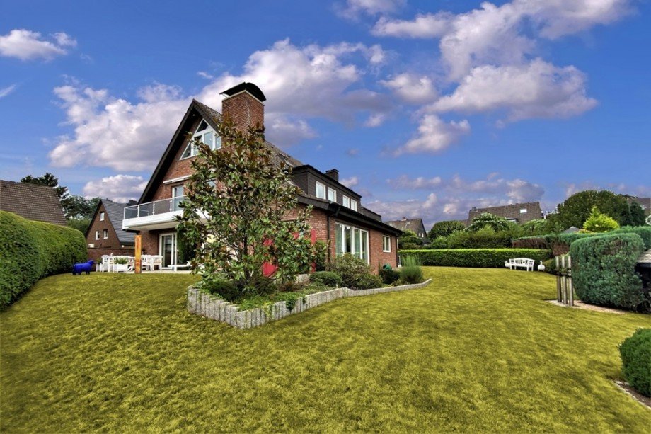 (35) Es folgen weitere Geb�udeansichten aus dem Garten Zweifamilienhaus Bottrop / Eigen