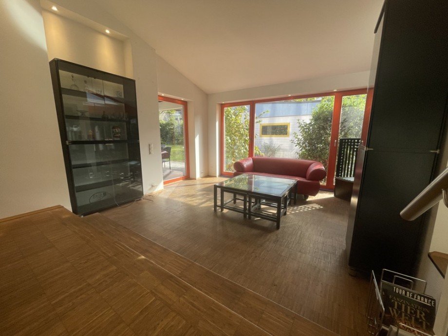 (20) Der Wohnbereich ist teilweise als Split-Level gestaltet Mehrfamilienhaus Gladbeck / Zweckel