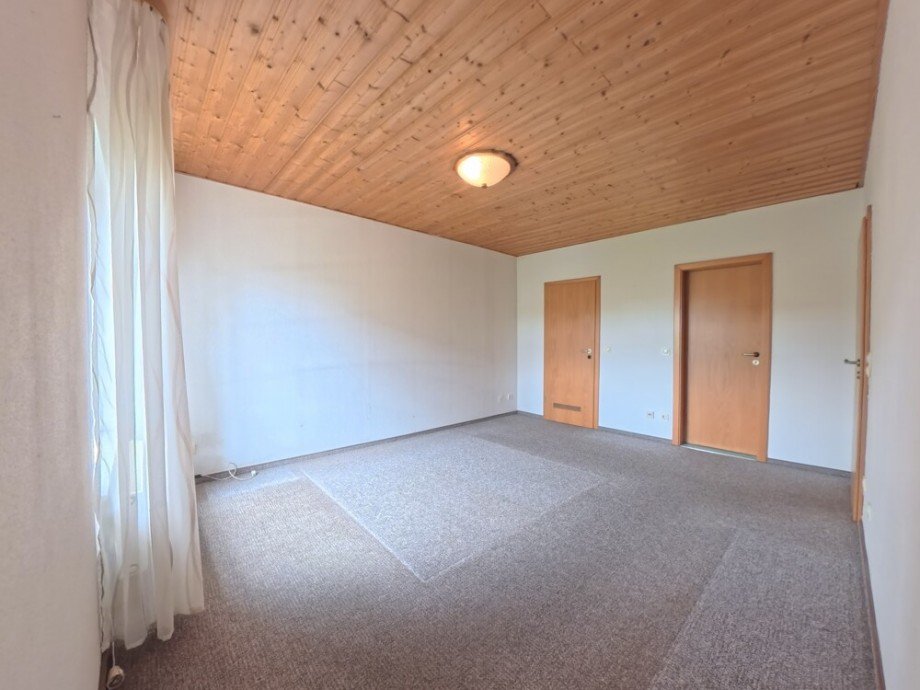 (48) Das zweite Schlafzimmer mit Badezimmer- und Ankleidenzugang Einfamilienhaus Bottrop / Stadmitte