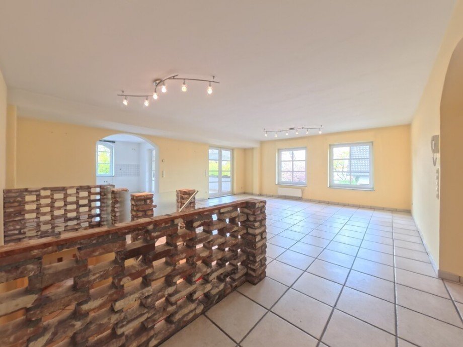 (38) Ein erster Eindruck aus dem Woh- und Esszimmerbereich im Obergeschoss Einfamilienhaus Bottrop / Stadmitte