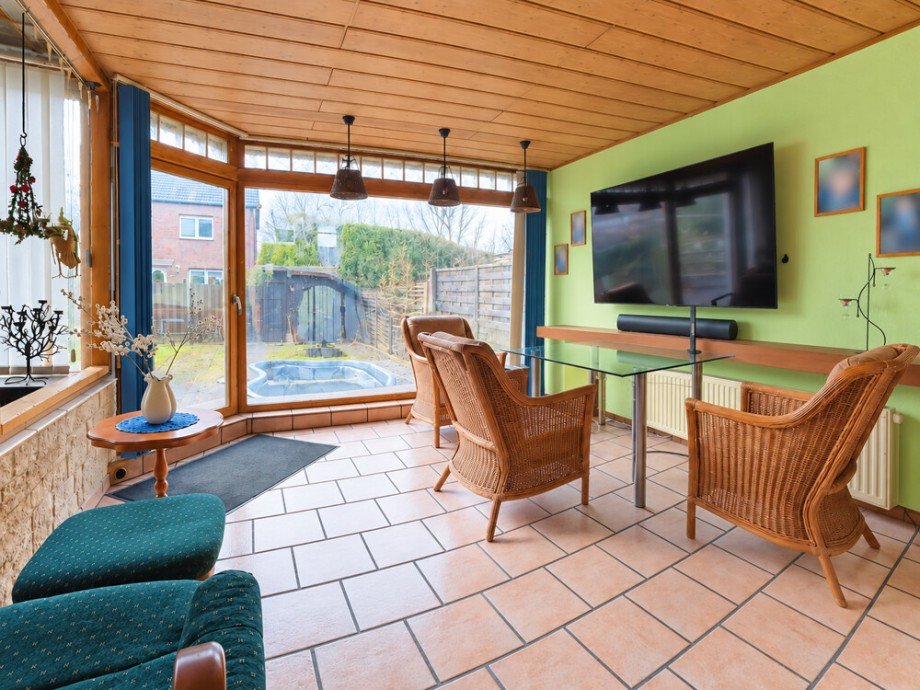 (8) Ein erster Einblick in den Anbaubereich Reihenmittelhaus Bottrop / Welheim