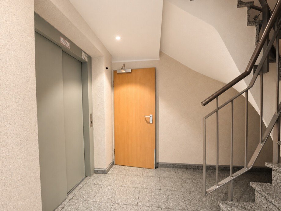 (15) Weitere Eindr�cke folgen nun von den Gemeinschaftsfl�chen im Kellergeschoss Erdgeschosswohnung Bottrop / Stadtmitte