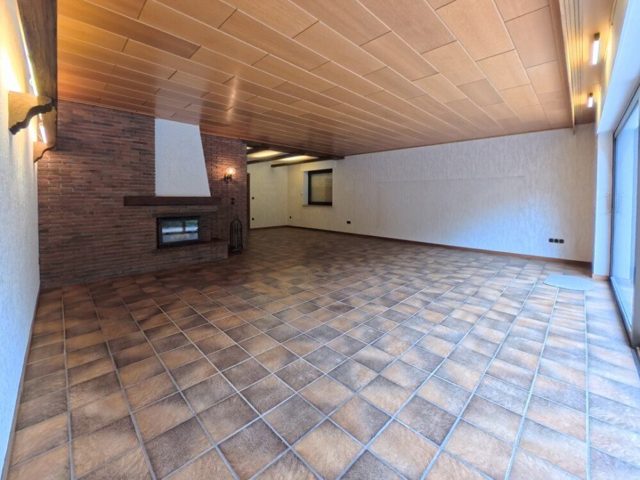 (10) Das Kaminwohnzimmer aus einem anderen Blickwinkel Reihenendhaus Bottrop / Stadtmitte