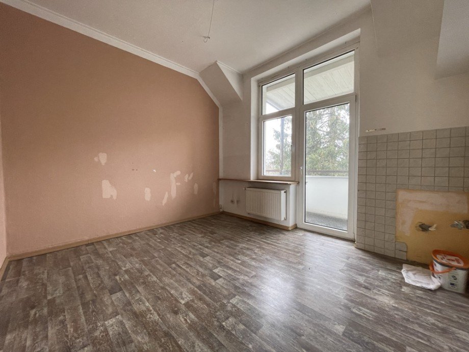 (18) Die K�che mit Balkon auf der Geb�uder�ckseite Mehrfamilienhaus M�lheim an der Ruhr / Speldorf