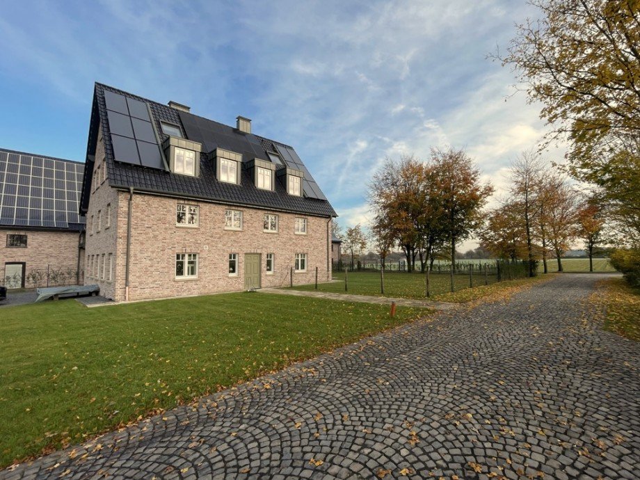 (4) Ein erster Blick auf die Immobilie Etagenwohnung Bottrop-Feldhausen