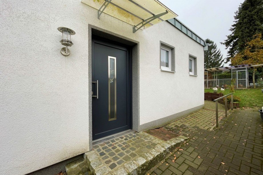 (32) Der Eingangsbereich des Hinterhauses Einfamilienhaus Bottrop / Eigen