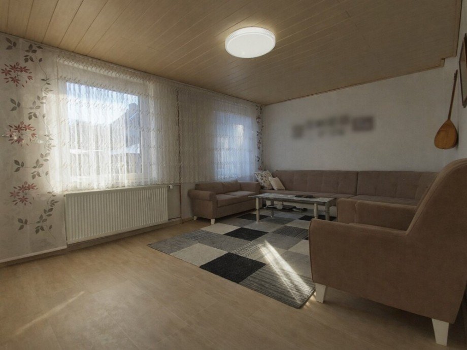 (8) Neben der K�che befindet sich das Wohnzimmer Doppelhaush�lfte Bottrop / Stadtmitte