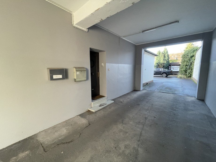 (15) Die zweite Wohnung im ersten Obergeschoss verf�gt �ber einen eigenen Eingang Haus Gelsenkirchen / Horst