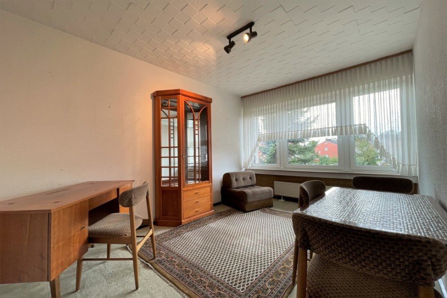 (17) Ein Einblick in das zweite Zimmer im Obergeschoss Doppelhaush�lfte Bottrop / Batenbrock